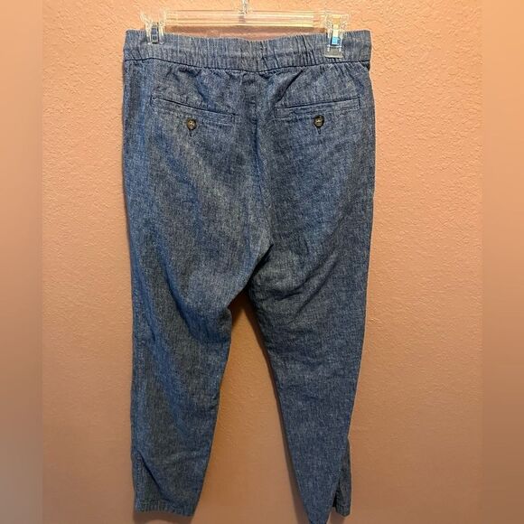 Old navy elastic waist jeans - Picture 2 of 9